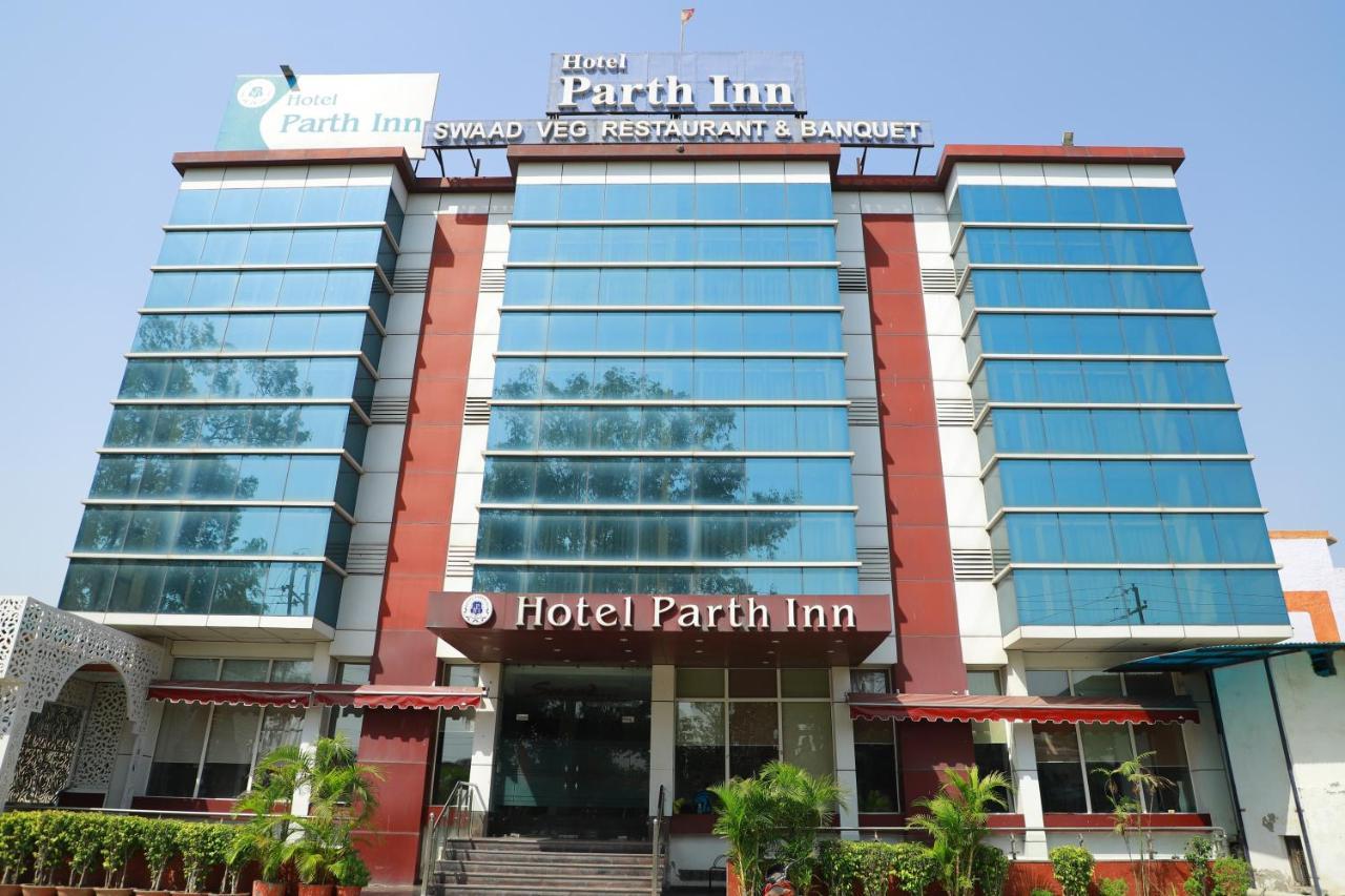 Hotel Parth Inn Ghaziabad Extérieur photo
