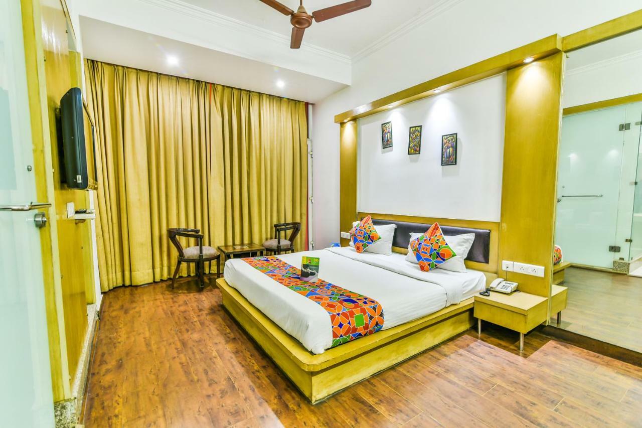 Hotel Parth Inn Ghaziabad Extérieur photo