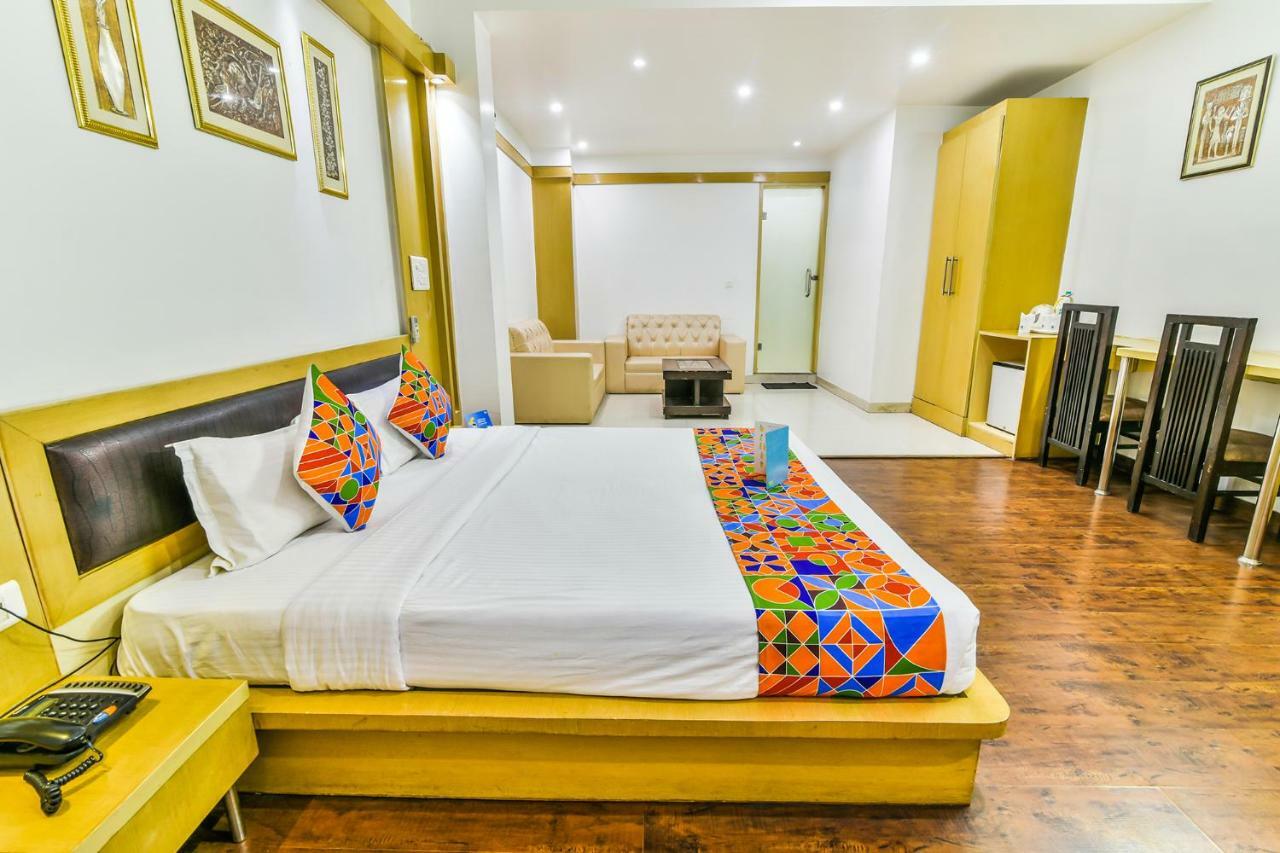 Hotel Parth Inn Ghaziabad Extérieur photo