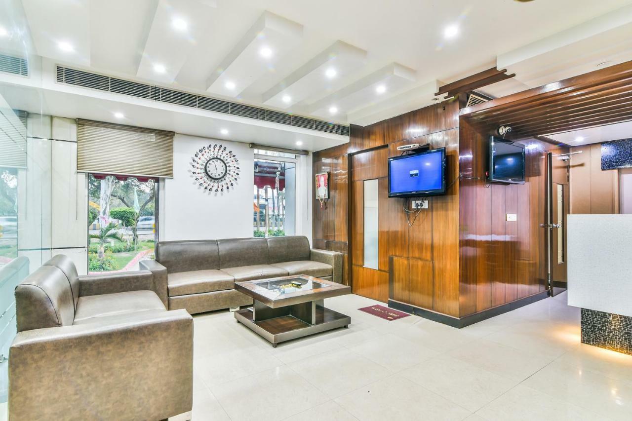 Hotel Parth Inn Ghaziabad Extérieur photo