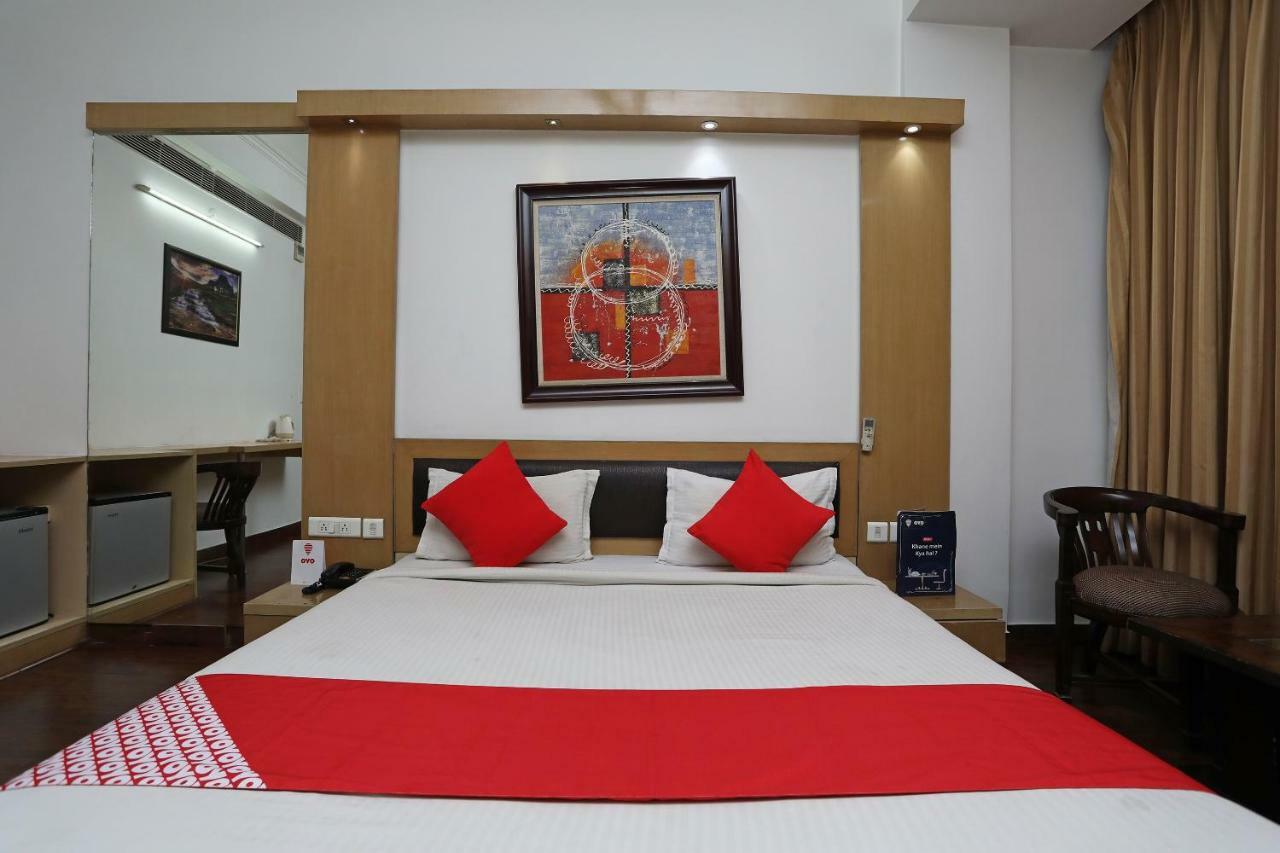 Hotel Parth Inn Ghaziabad Extérieur photo